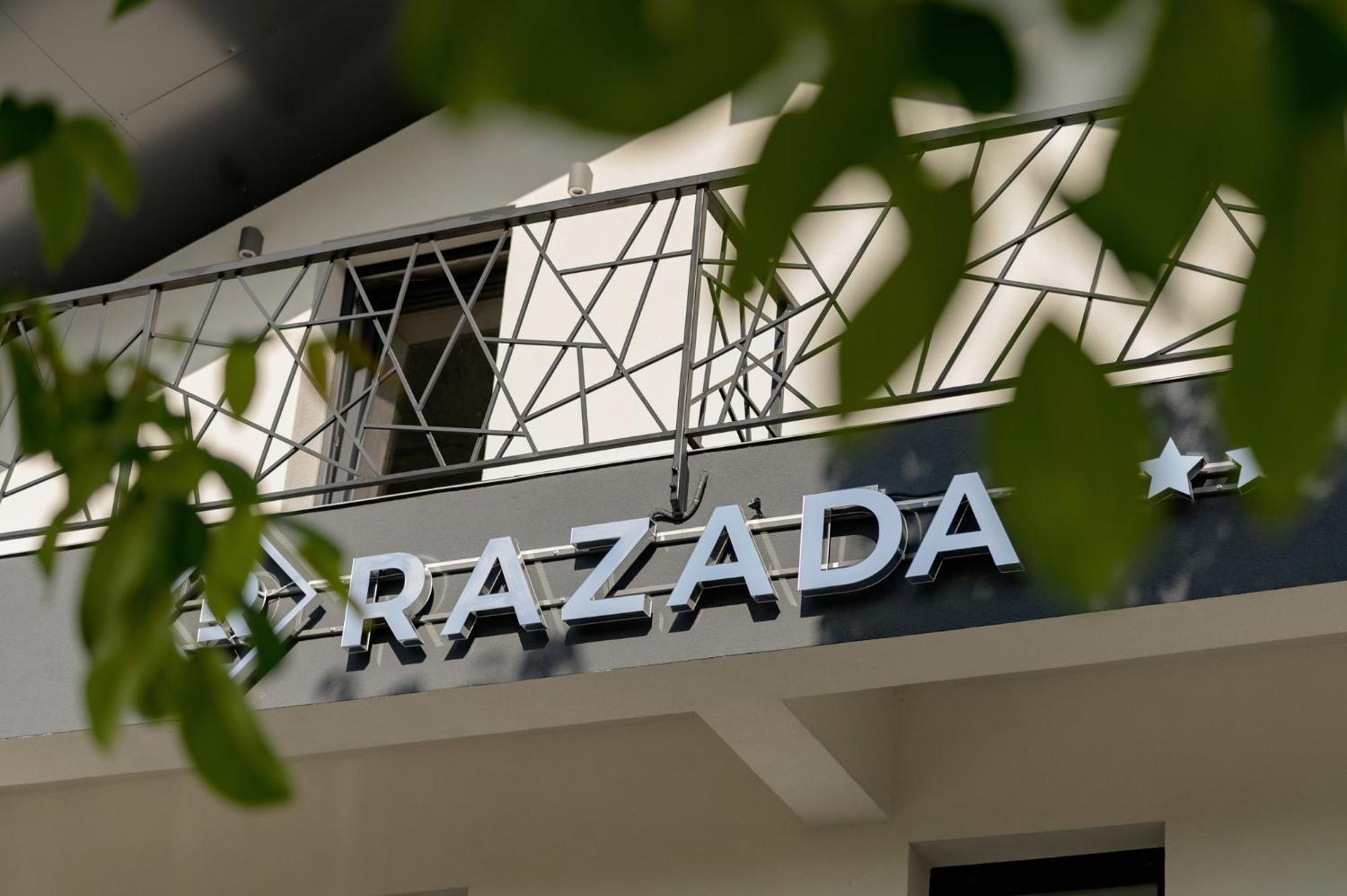Pensiunea Razada Lugoj Ngoại thất bức ảnh